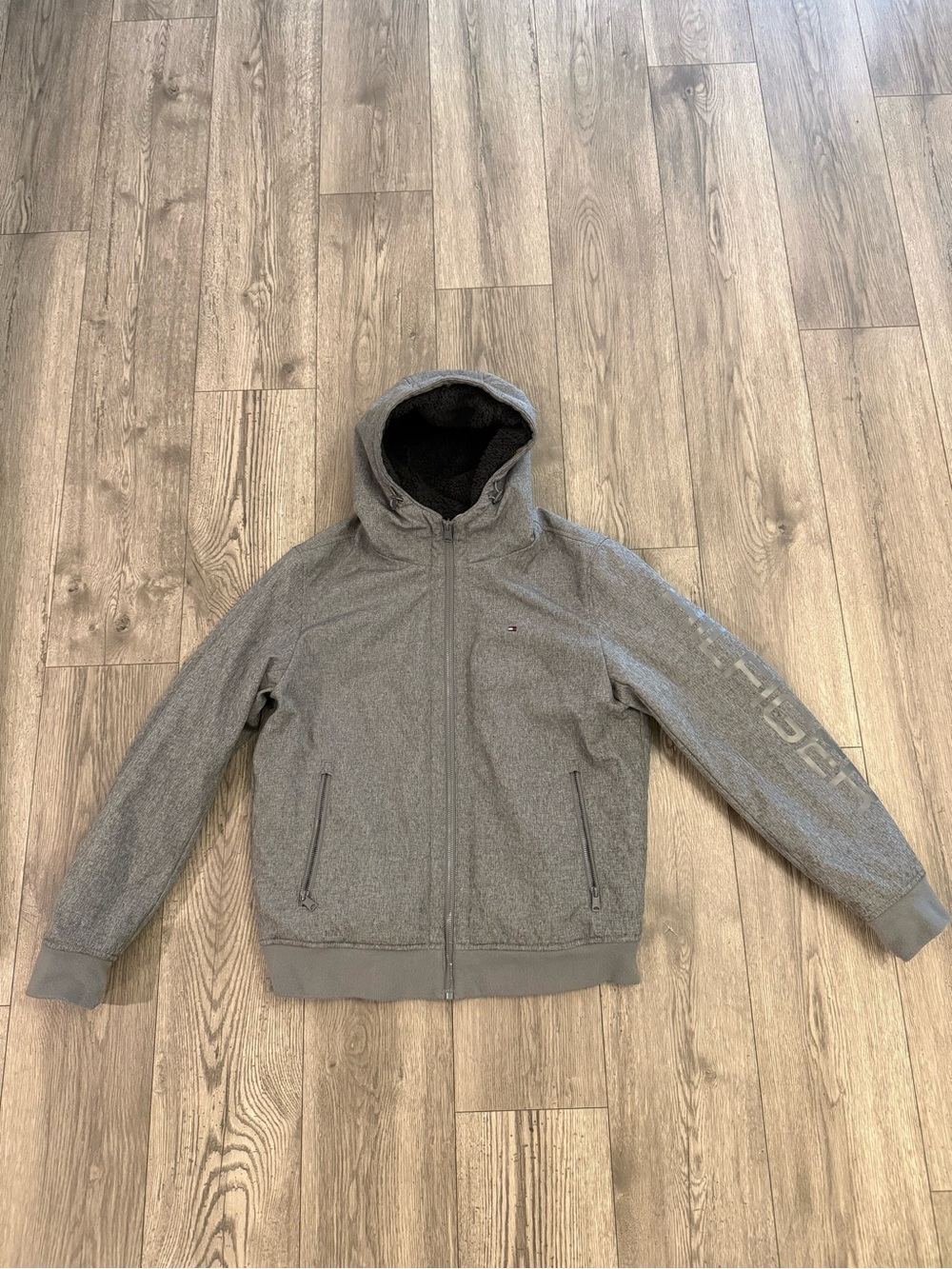 Tommy Hilfiger Gray Soft shell Full Zip Hooded Men’s Medium Bomber Style Jacket